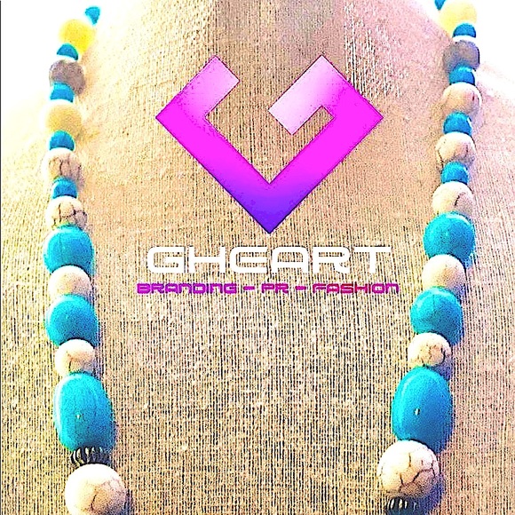 GHeart Genuine Turquoise and Howlite Stone Beaded Necklace with Pendant - Picture 2 of 2